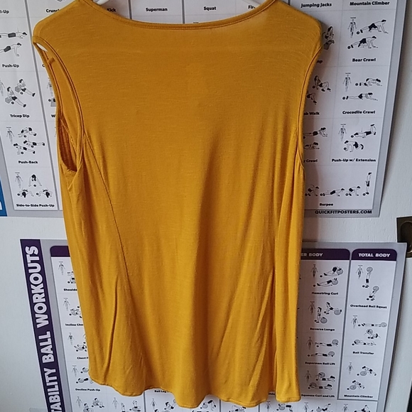 Detailed Yellow Tank - Picture 3 of 5